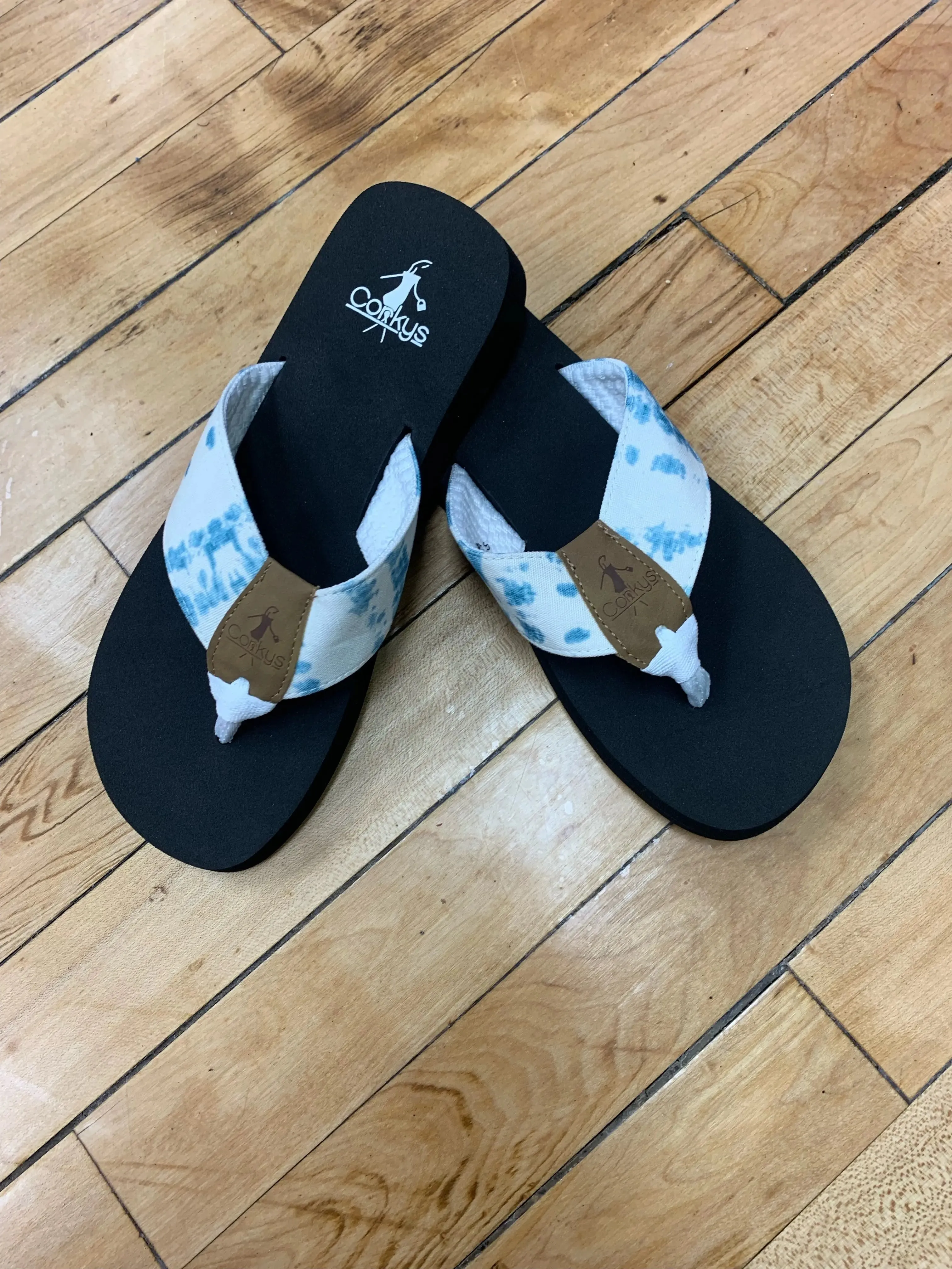 Bahama Mama Corkys - Aqua