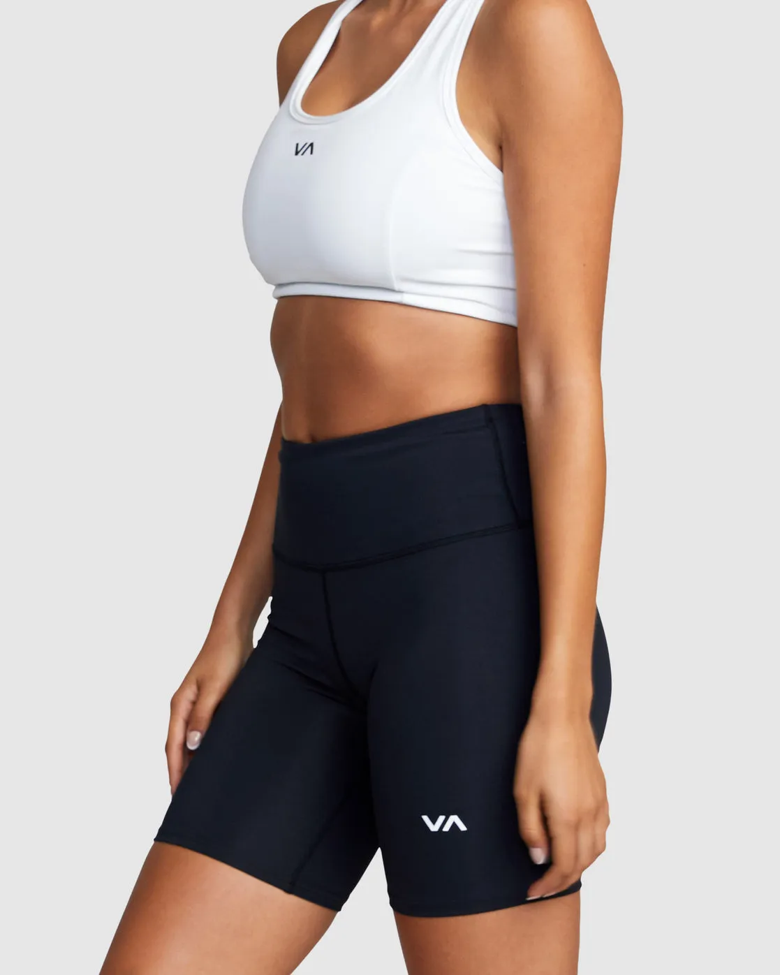 VA Essential 7" Bike Shorts - Black